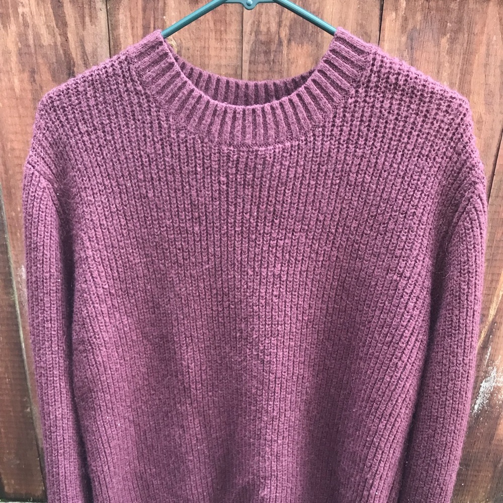 H&M crewneck